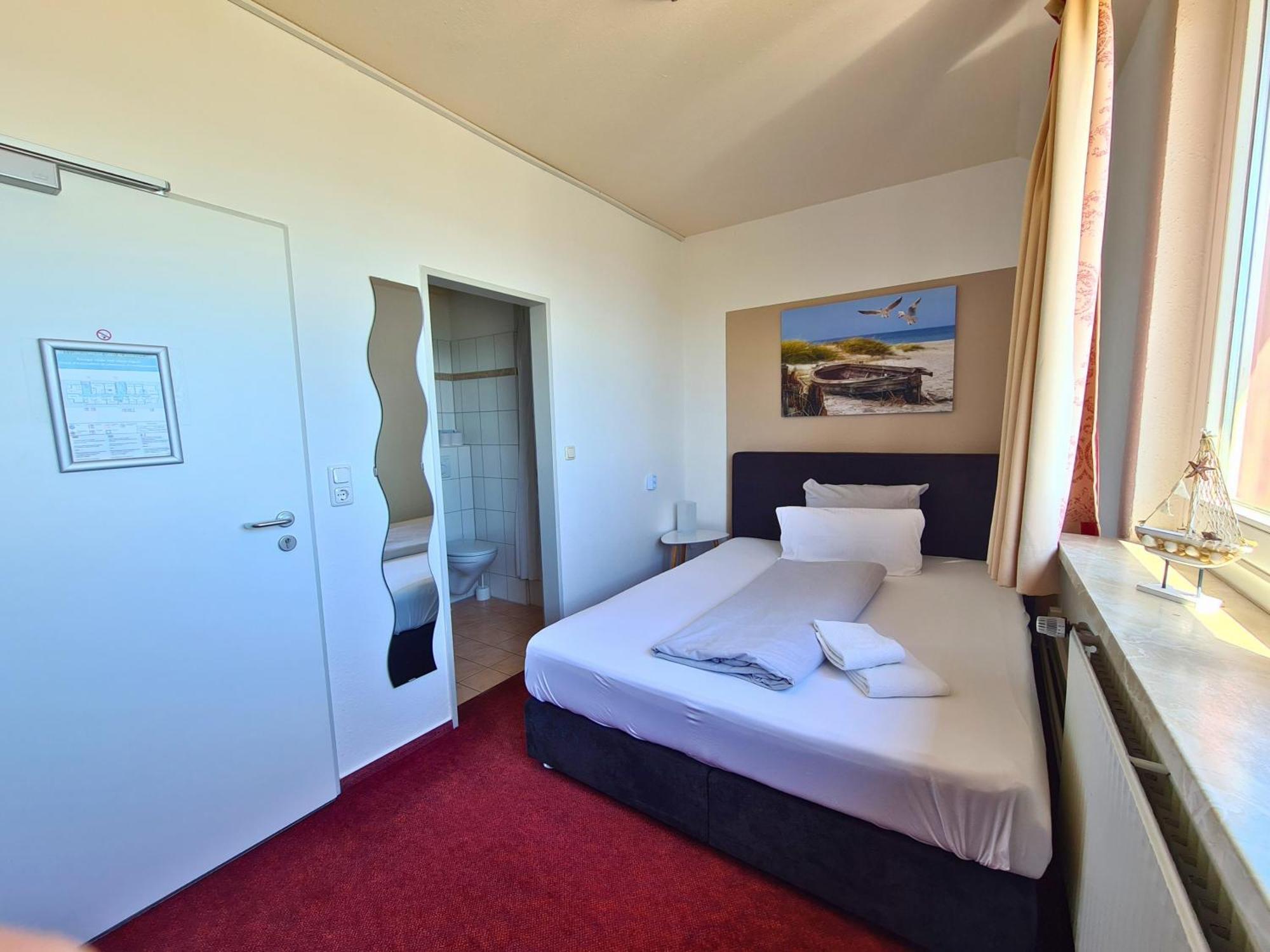 شاربوتس Zeitlos Hotel Garni المظهر الخارجي الصورة